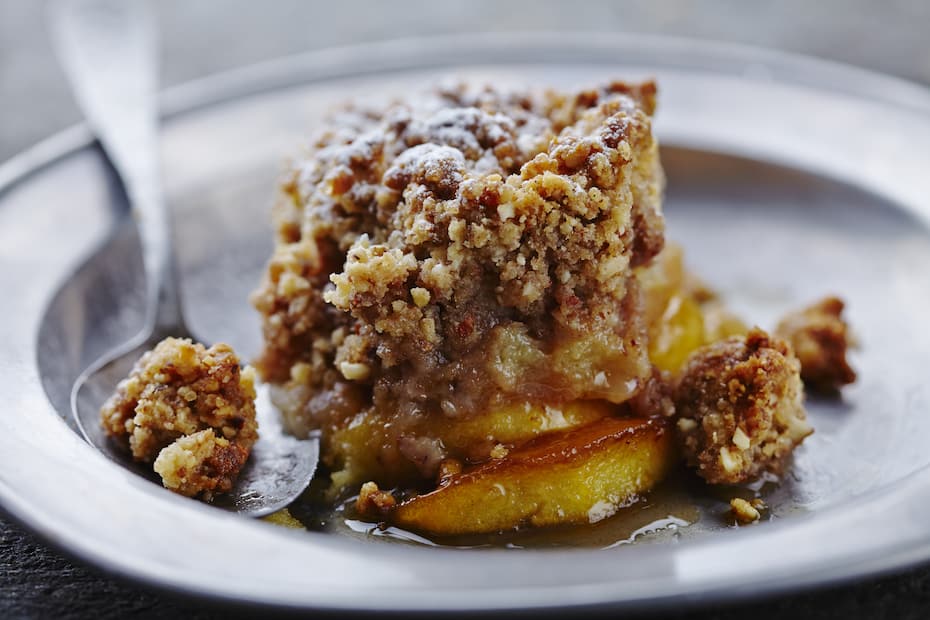 10 Minute Fig and Apple Cobbler